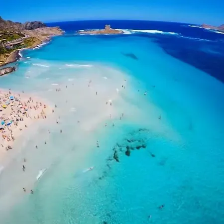 Victoria Сasa de vacaciones Stintino